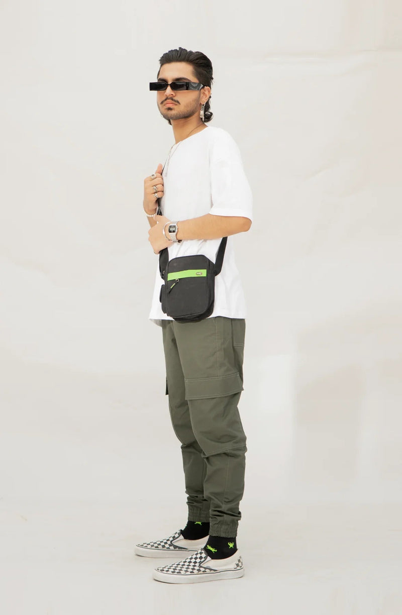 Slim Fit Cargo trousers-Olive green
