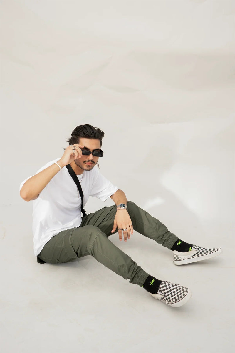Slim Fit Cargo trousers-Olive green